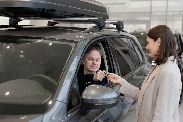 Location voiture Nantes : vos options pratiques près de la gare